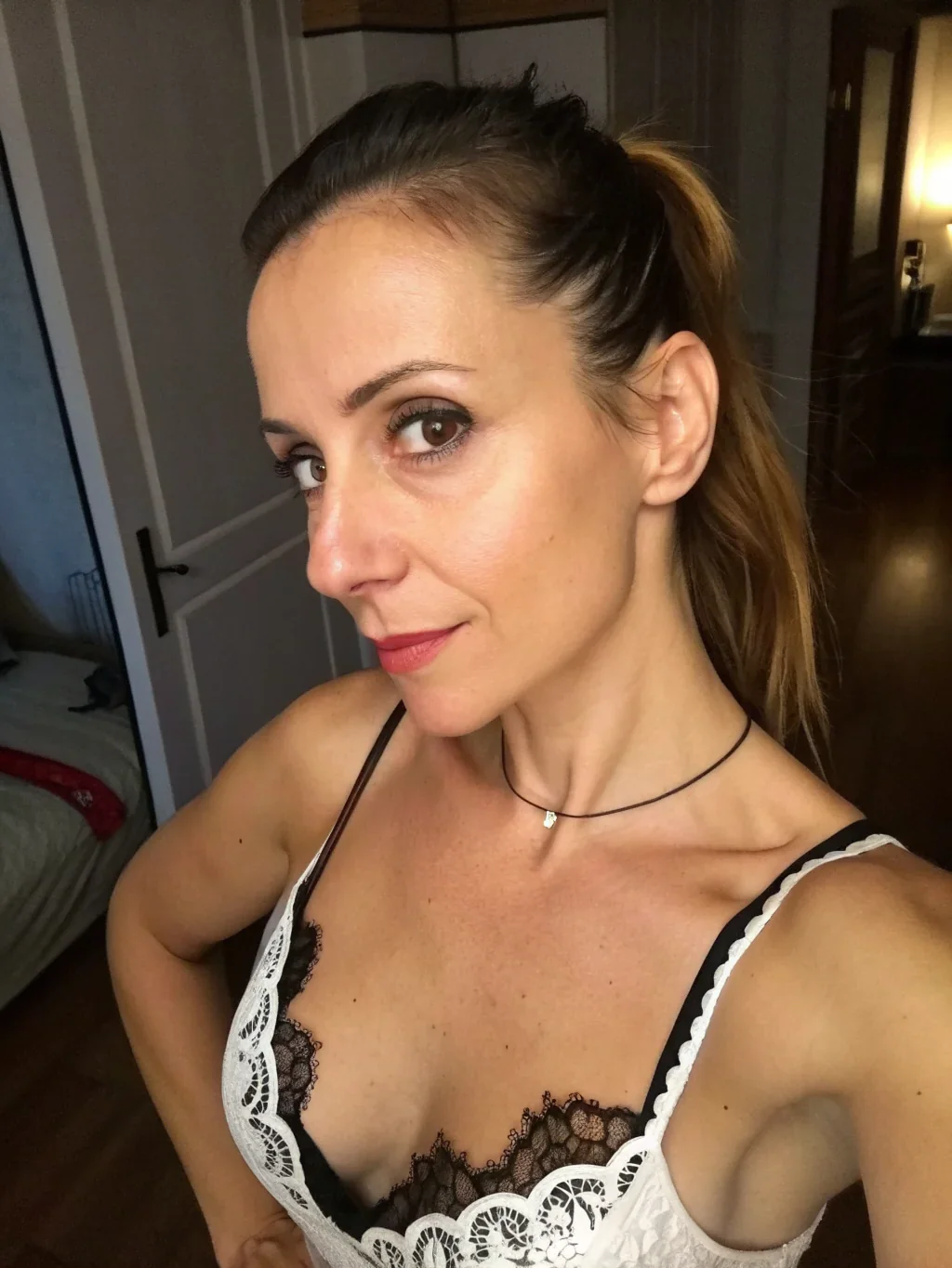 Ava